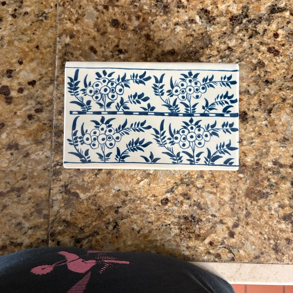 Blue Floral Delft flower frog